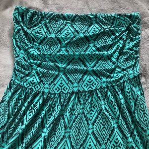 Geo print strapless maxi dress